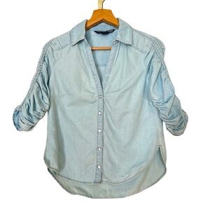Veronica Beard Blue 3/4 Sleeve Button Down Top